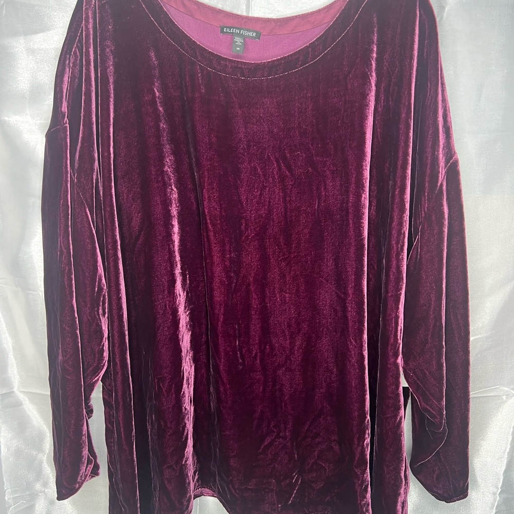 Eileen Fisher Red Oversized Long Sleeve Hoodie